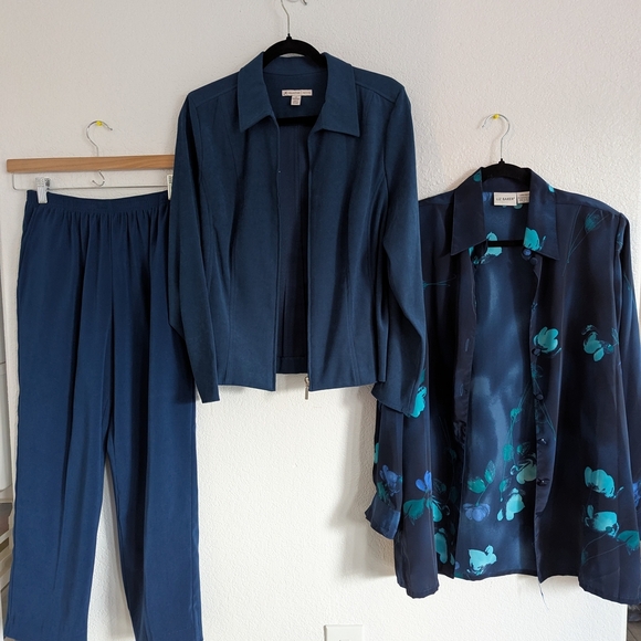 Women's Dark Blue Jacket, Pants, and Blouse 3-piece Set - Picture 1 of 10